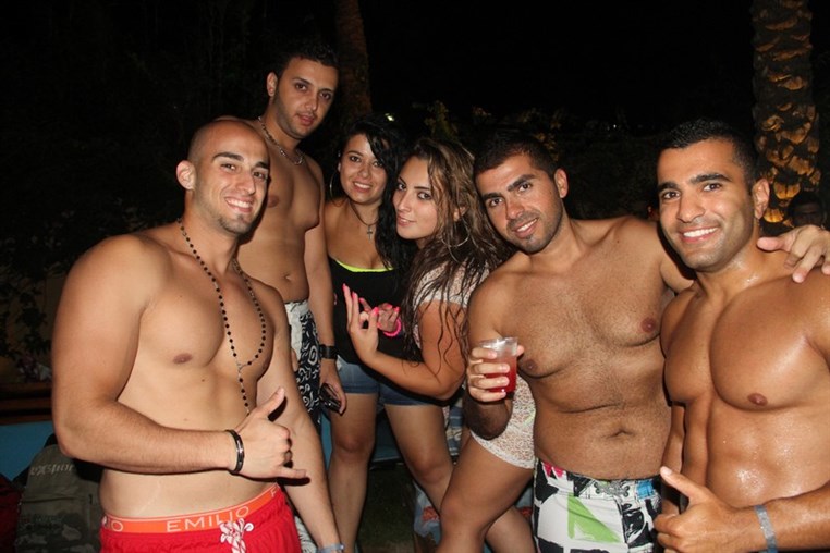 Lebanon Largest FOAM Party 3 (1)